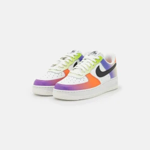 REMISE allant jusqu. Nike Sportswear Air Force 1 – Baskets Basses – Summit White/Black/Mandarin/Grape/Green/Citron Tint 12