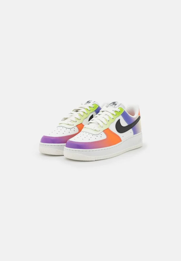 REMISE allant jusqu. Nike Sportswear Air Force 1 – Baskets Basses – Summit White/Black/Mandarin/Grape/Green/Citron Tint 4