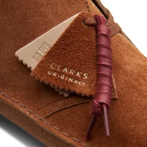 aux meilleurs prix Chaussures Clarks Originals Desert Boot Men Ginger Hairy Suede 25