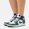 Wmns Air Jordan 1 Mid Se Tt – Baskets Montantes – Noble Green/Midnight Navy/White mode 20