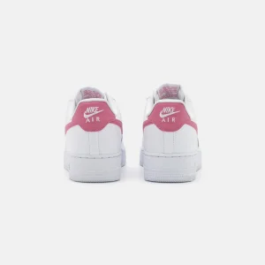 grand choix Nike Sportswear W Air Force 1 07 Ess Trnd – Baskets Basses – White/Desert Berry 11