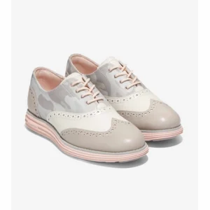 Chaussures à Lacets Cole Haan Women OriginalGrand Wingtip Oxford Grey-Camo Print-Clay Pink nouvelle saison 16