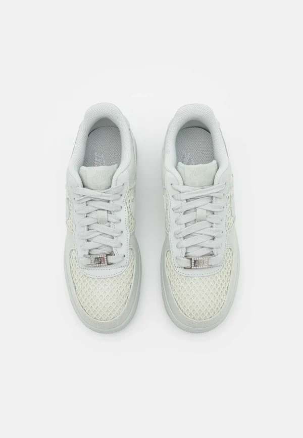 prix pas cher Nike Sportswear Air Force 1 – Baskets Basses – Light Silver 7